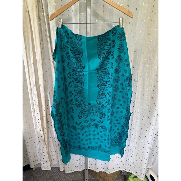 Unbranded Southwestern Inspired Frayed Hem Scarf Head Wrap One Size - Picture 3 of 3